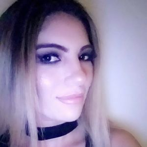 Meet your Posher, Vivi